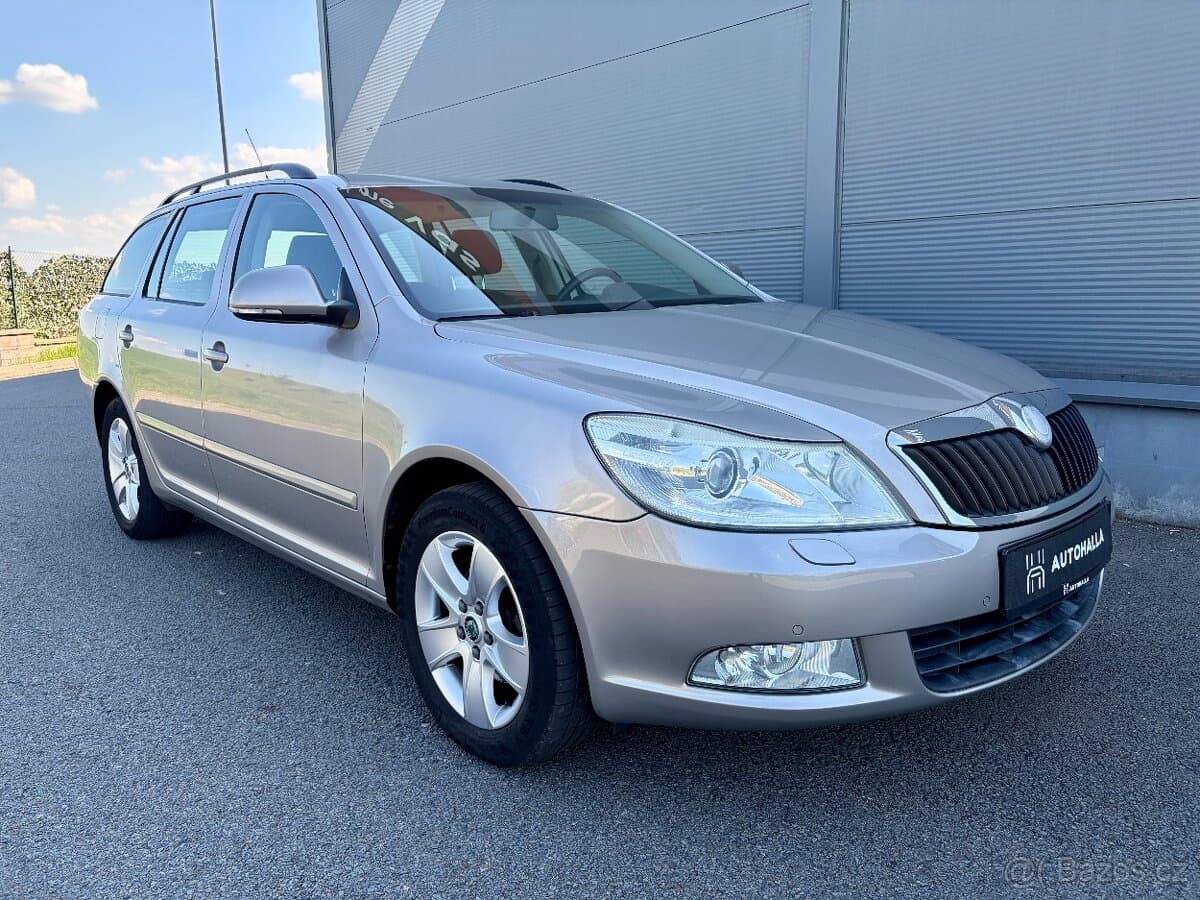 Škoda Octavia Combi 1.9TDI 77kW TAŽNÉ Senzory XENONY Rozvody