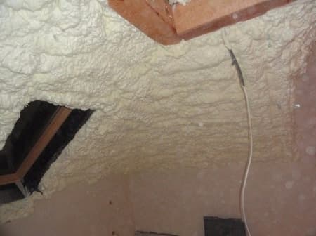 PUR, pěna PUR stříkaná, IZOLACE tepla - ÚSPORA