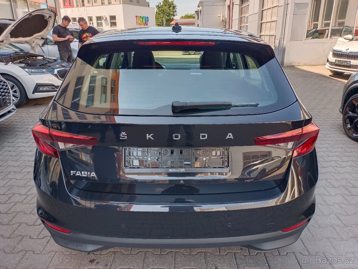 Škoda Fabia 1.0 TSI 70kW Manual Full LED - záruka Autodraft