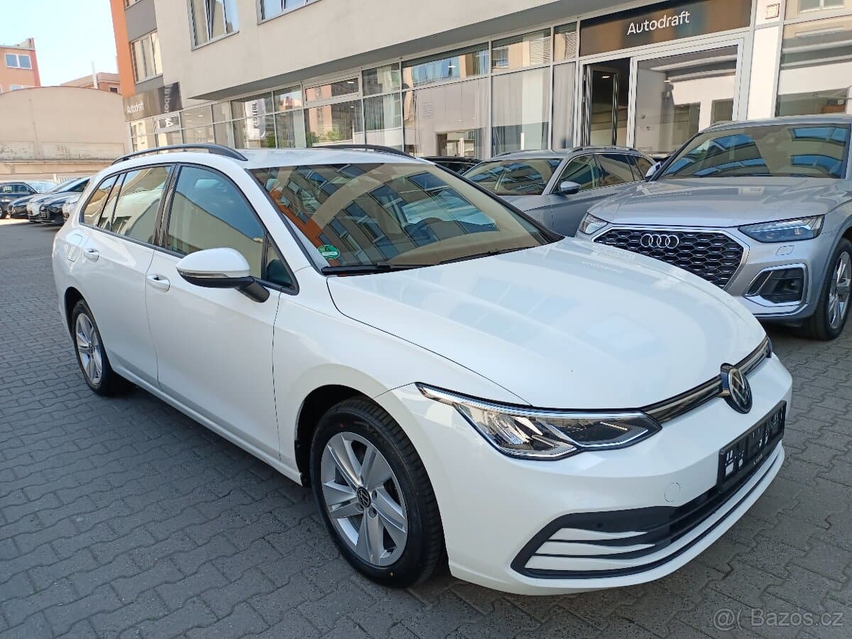 VW Golf 8 Variant 2.0TDI 110kW DSG - záruka Autodraft