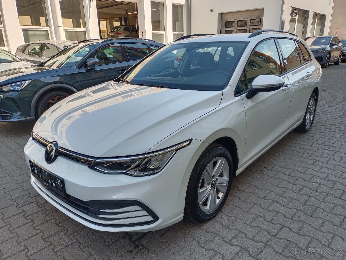 VW Golf 8 Variant 2.0TDI 110kW DSG - záruka Autodraft