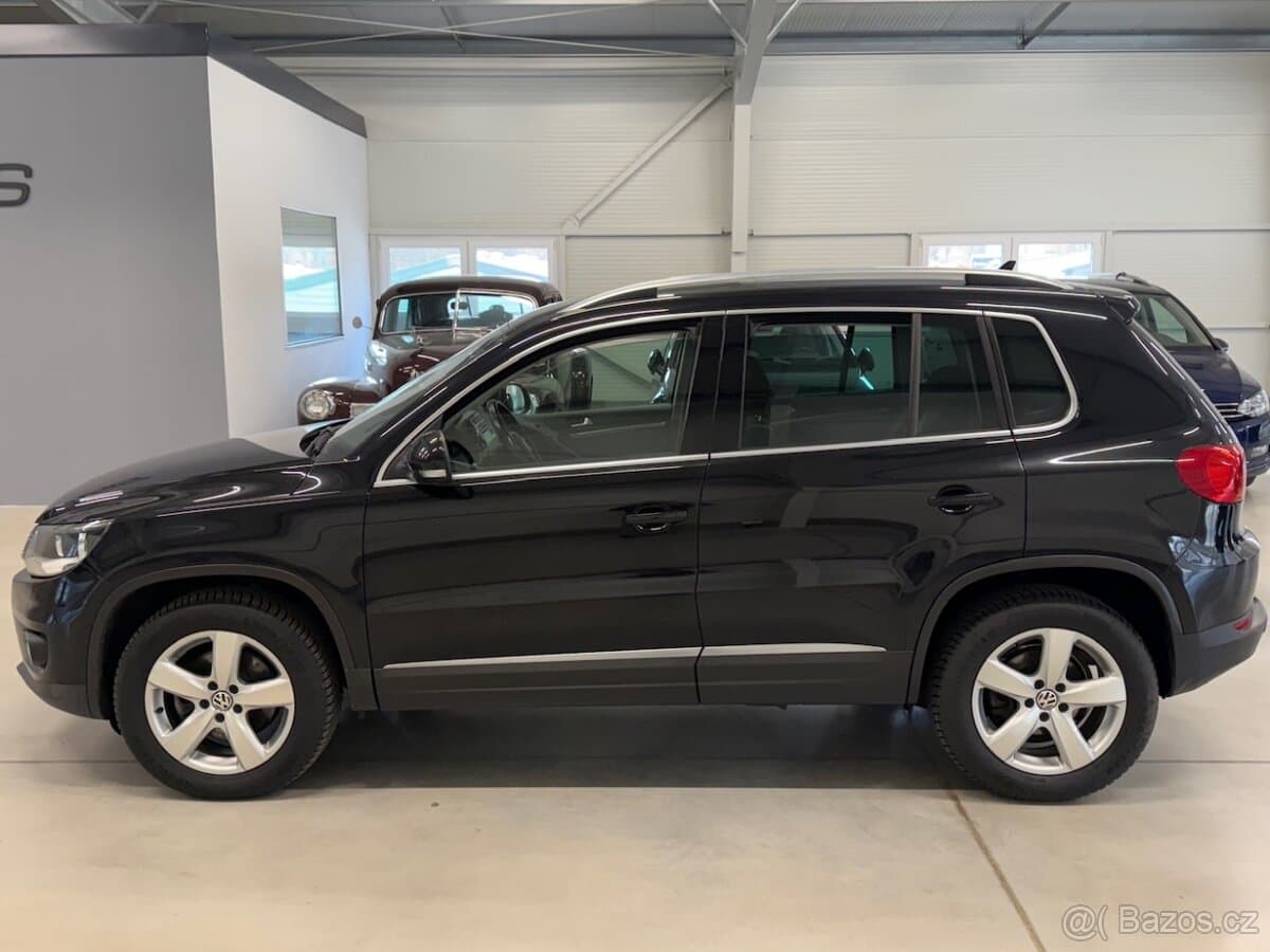VW TIGUAN 2.0TDI 103kw 4x4, SPORT&STYLE, WEBASTO, TAŽNÉ