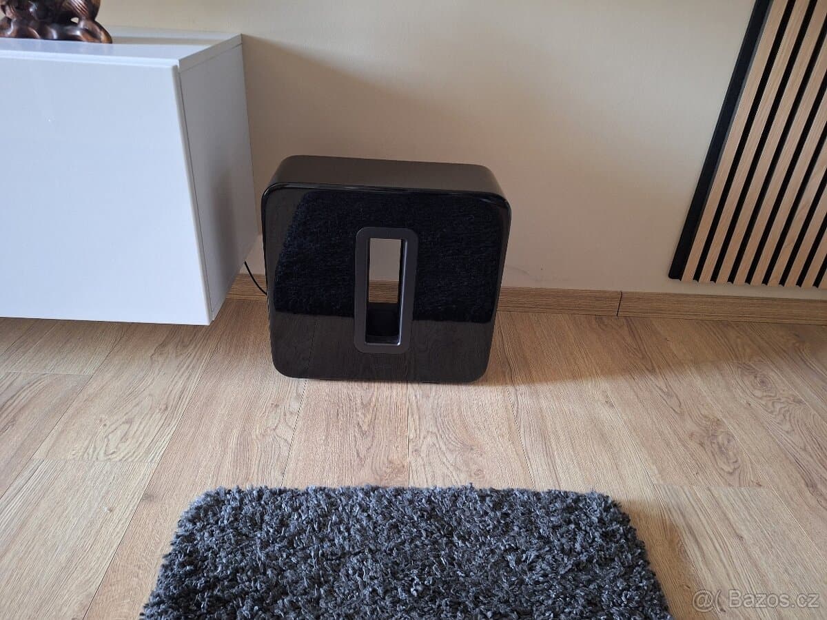 Prodám SONOS SUB(gen3)
