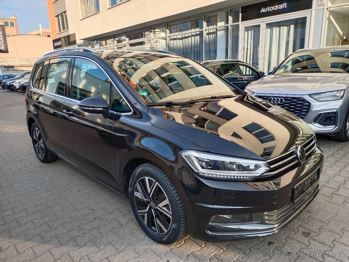 Volkswagen Touran Highline 1.5 TSI 110kW - záruka Autodraft