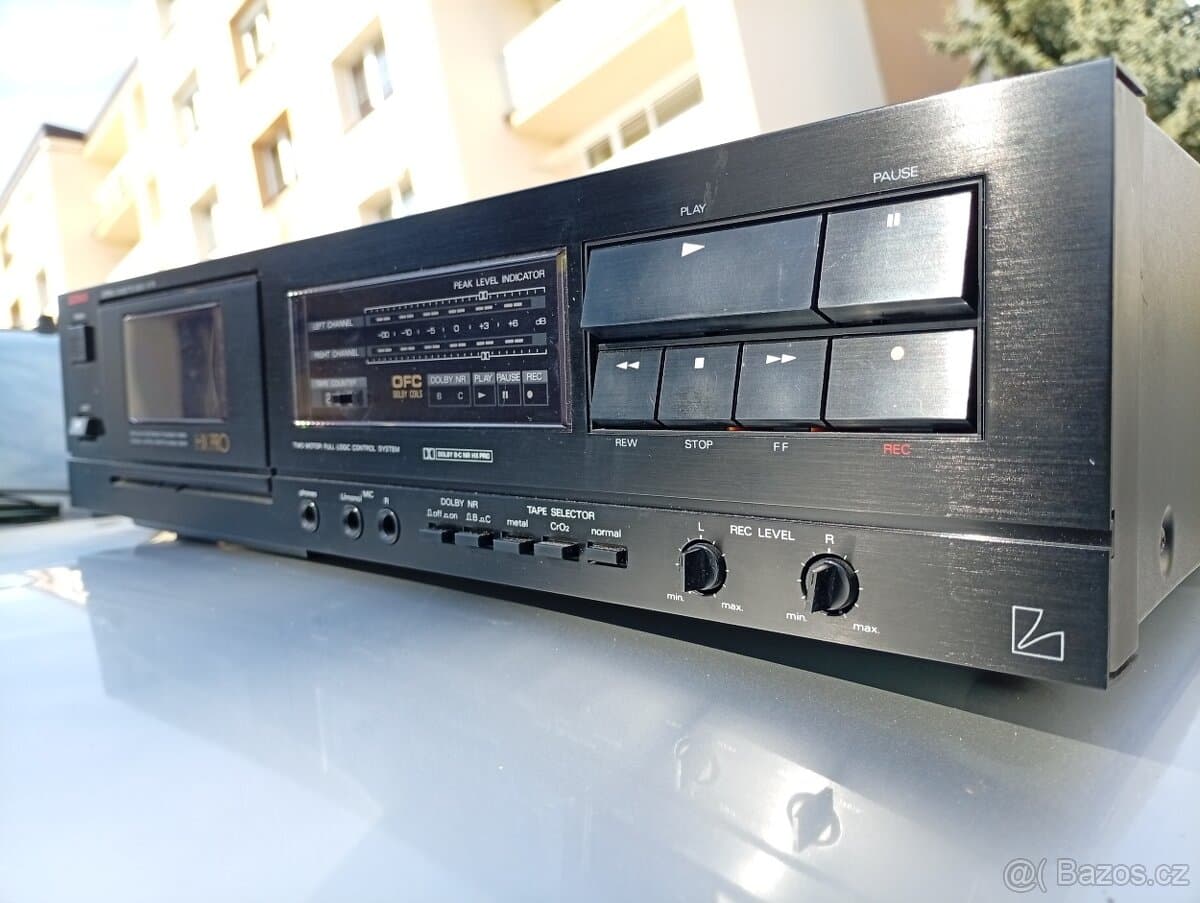 Luxman