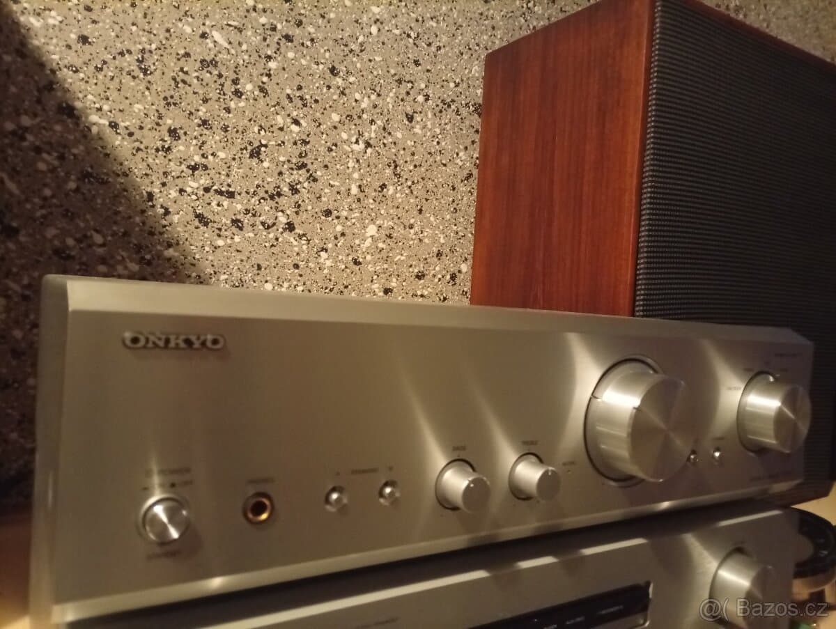 Onkyo