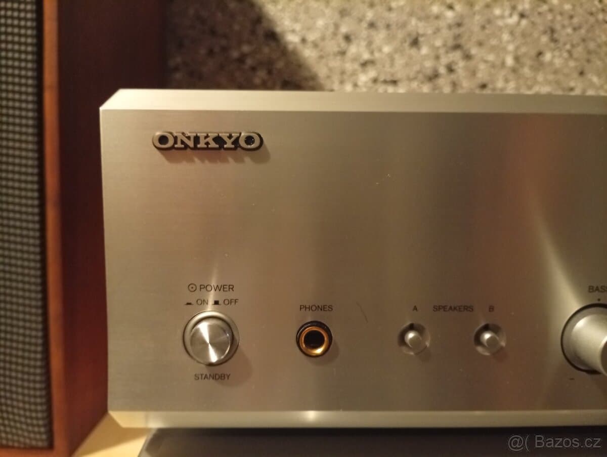 Onkyo