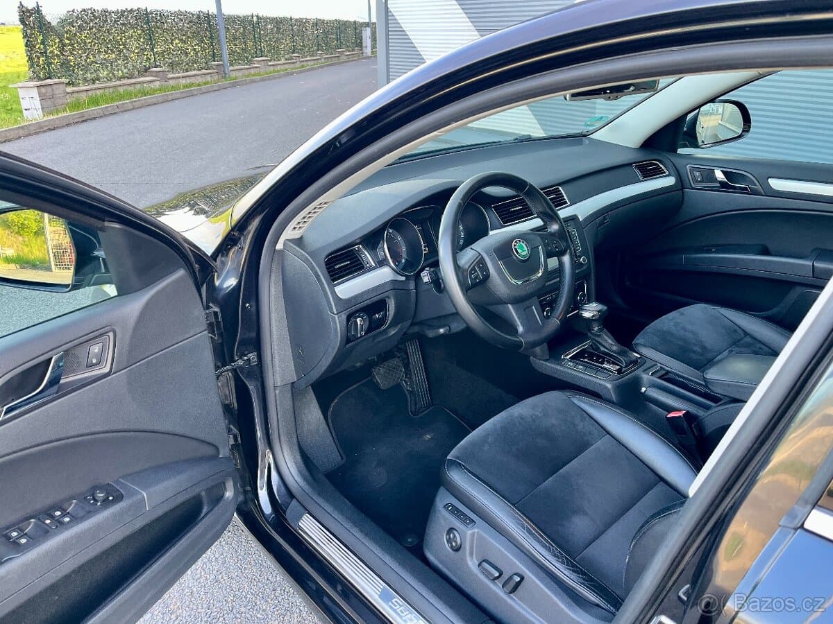 Škoda Superb 2 Combi 3.6FSI V6 191kW 4x4 DSG NAVI Tažné