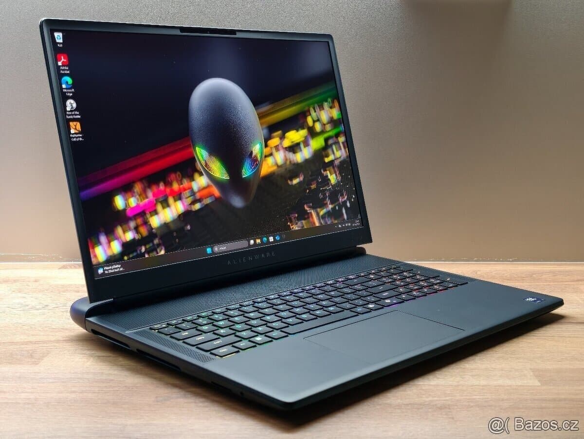 18" 300HZ_ALIENWARE 18 AREA-51_U7-255HX_32GB_RTX 5060 8GB