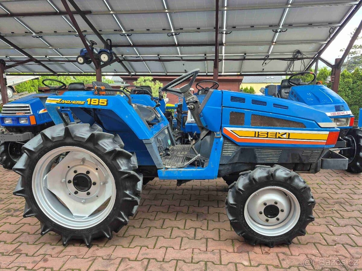 Japonský malotraktor Iseki TU185F s servořízení (4x4,18 HP