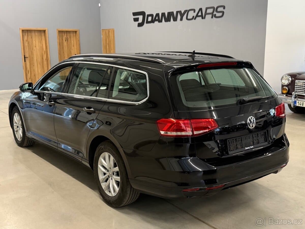 VW PASSAT B8 2.0TDI 110kw, MY2017, COMFORTLINE, NAVI, ACC