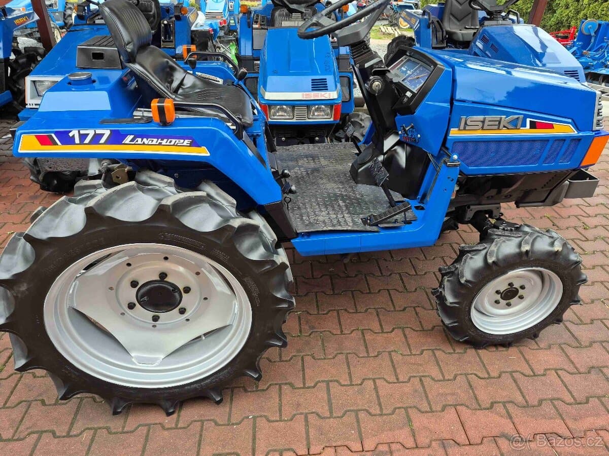 Traktor Iseki TU177 F, 4x4, s posilovačem a velkými koly