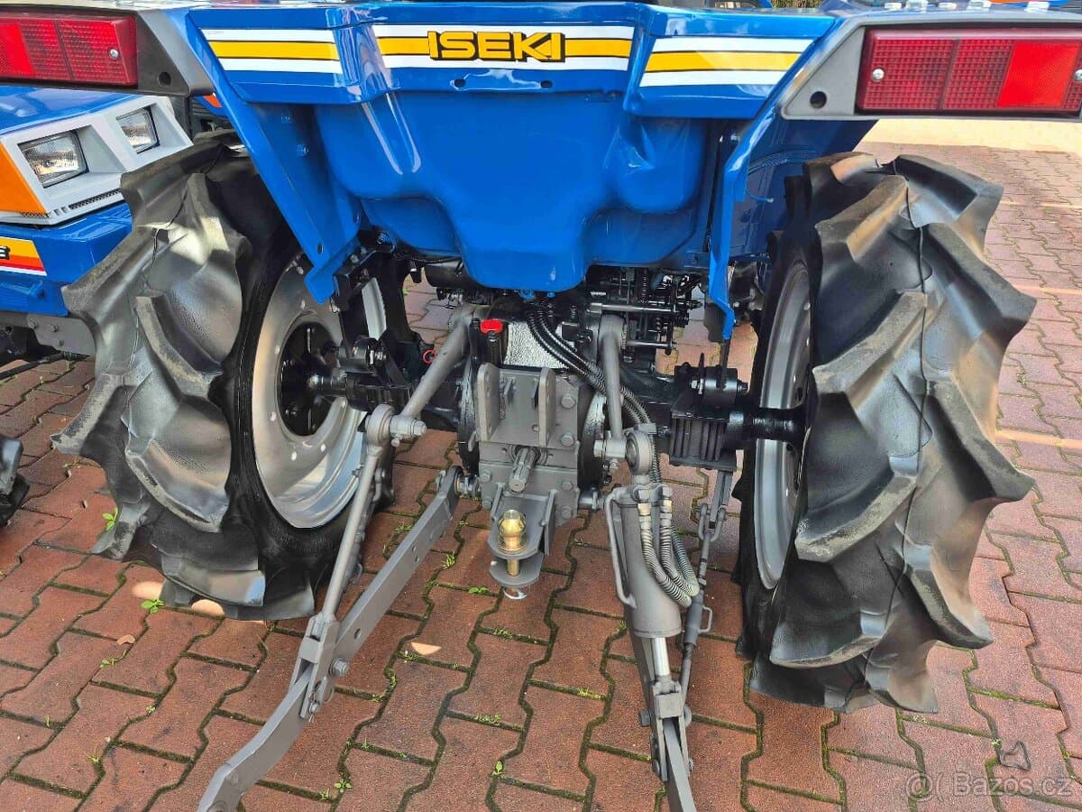Japonský malotraktor Iseki TA 210 F 21 HP, 4x4,
