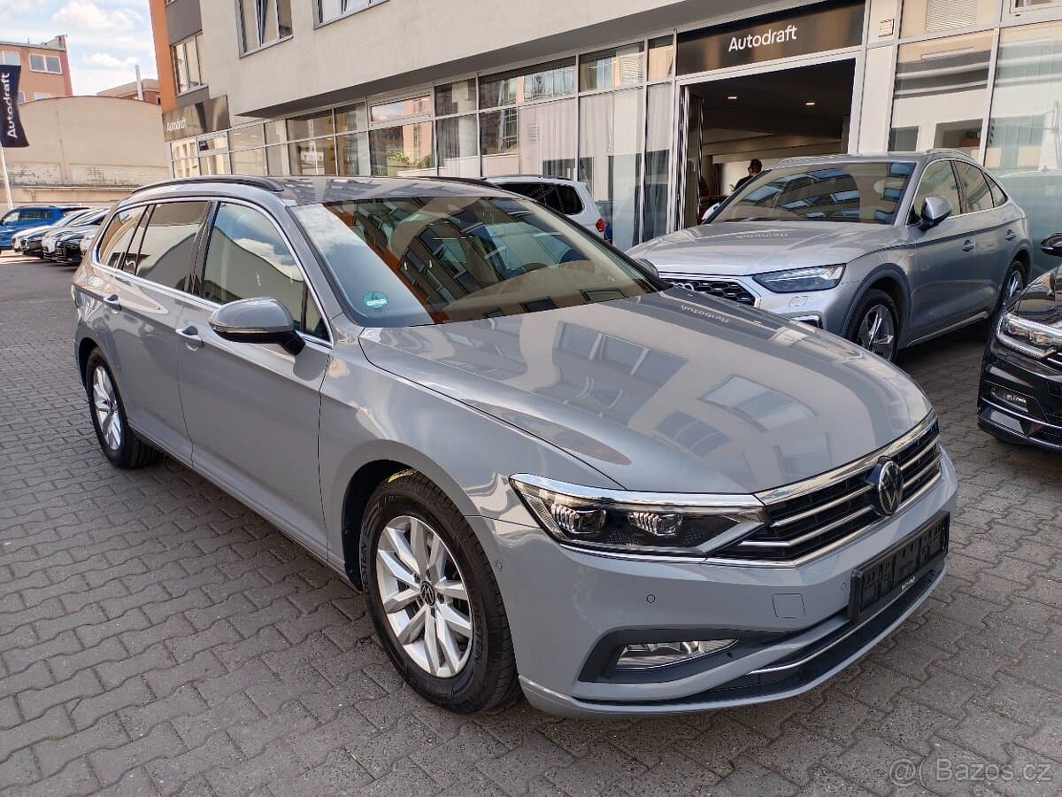 VW Passat B8 Variant 2.0TDI 110kW DSG - záruka Autodraft