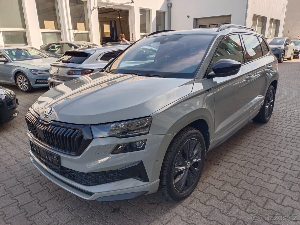 Škoda Karoq Sportline TSI 140kW 4x4 DSG - záruka Autodraft