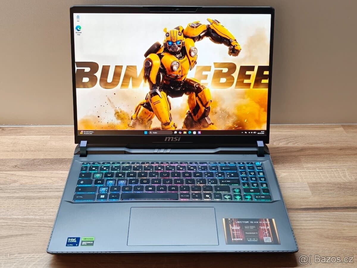 RTX 5080 16GB_MSI VECTOR 16 HX AI_U9-275HX_32GB_240HZ