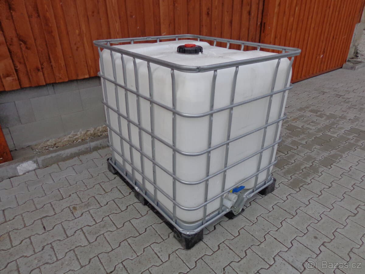 NADRZ NA VODU IBC 1000 LITRU