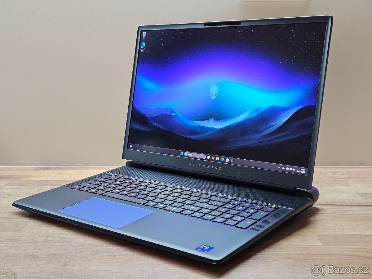 18"_ALIENWARE 18 AREA-51_U9-275HX_16GB_1TB_RTX 5080 16GB