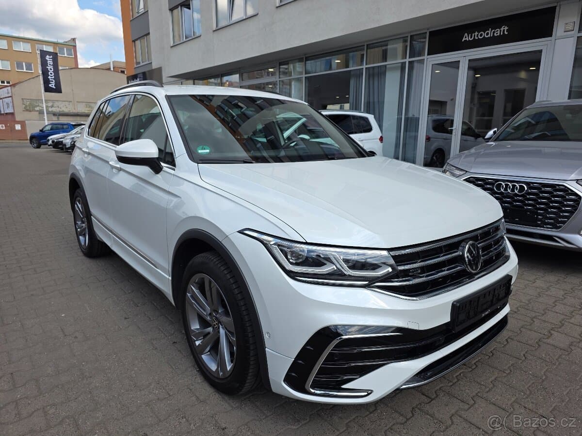 VW Tiguan R-Line 1.4eTSI Hybrid 180kW DSG - záruka Autodraft