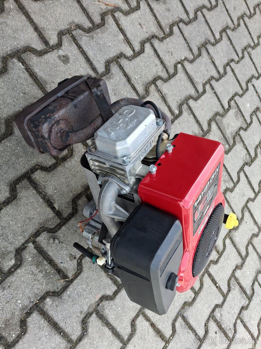 MOTOR DO ZAHRADNIHO TRAKTORU 14,5 HP