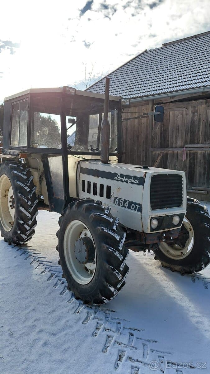 LAMBORGHINI DT 65