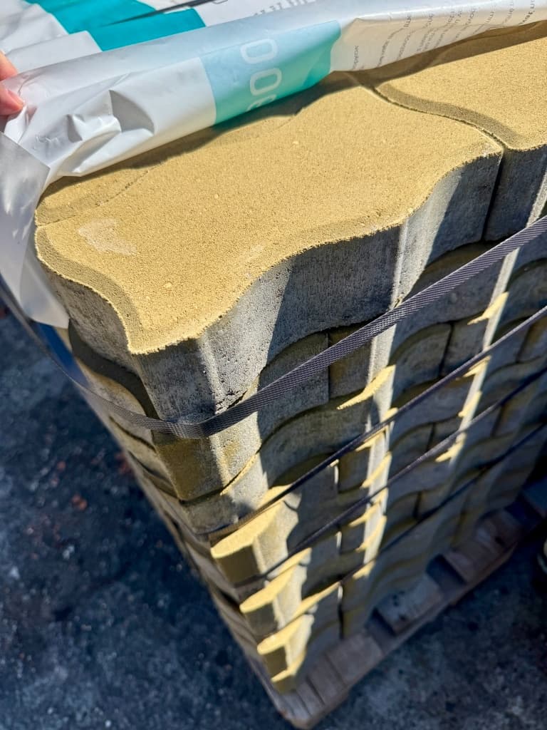 Zámková dlažba tl.6cm - AZ beton, vlnka, žlutá SLEVA 40%