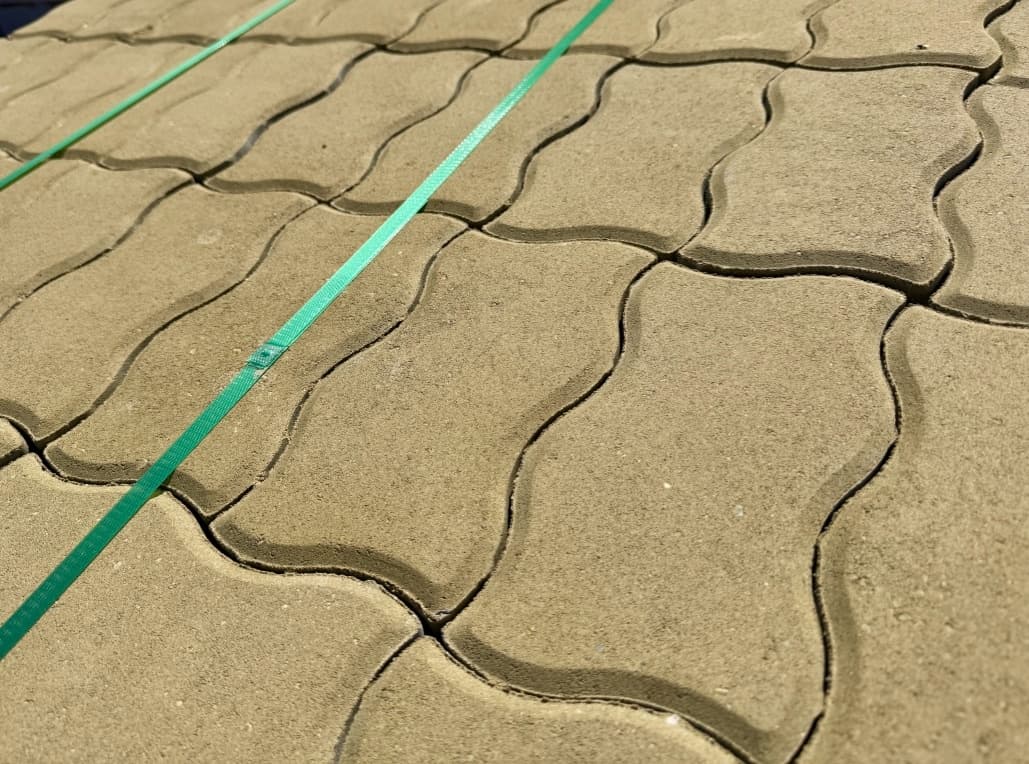 Zámková dlažba tl.6cm - AZ beton, vlnka, žlutá SLEVA 40%