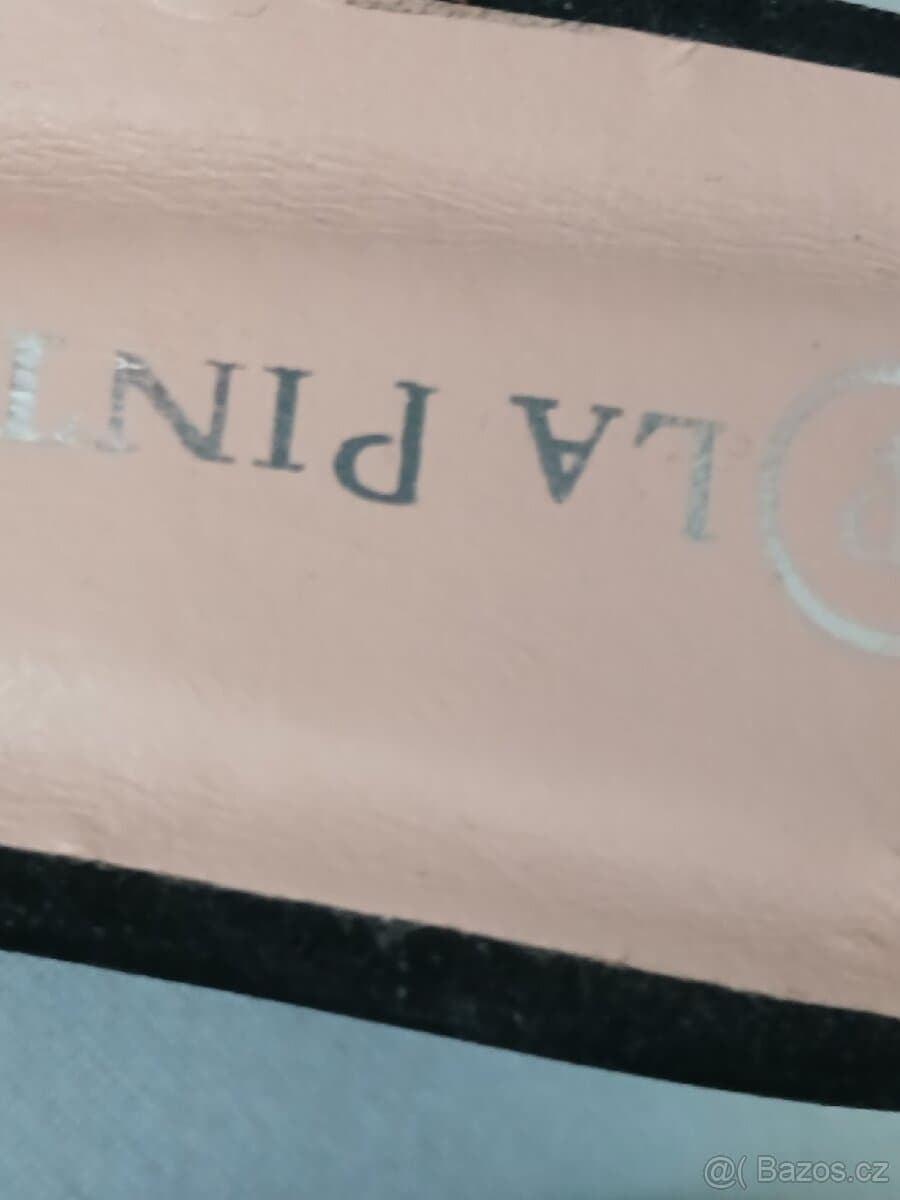 Nove elegantní kožené lodičky vel.38,zn.La Pinta
