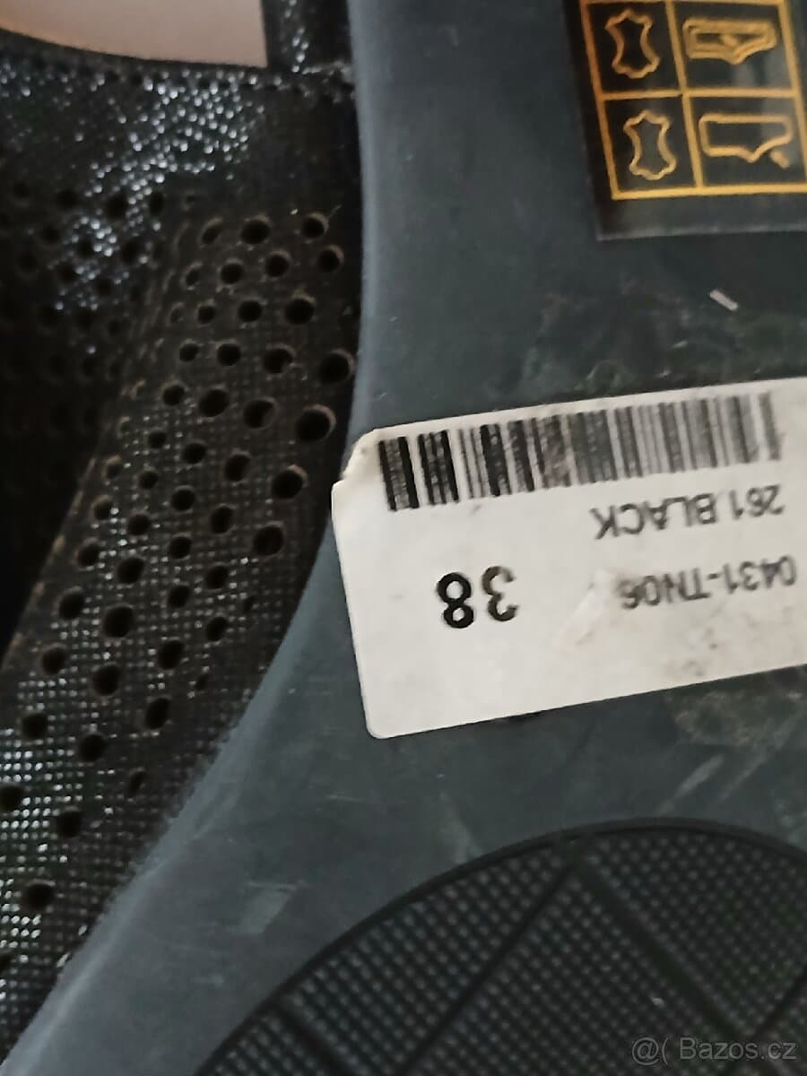 Nove elegantní kožené lodičky vel.38,zn.La Pinta
