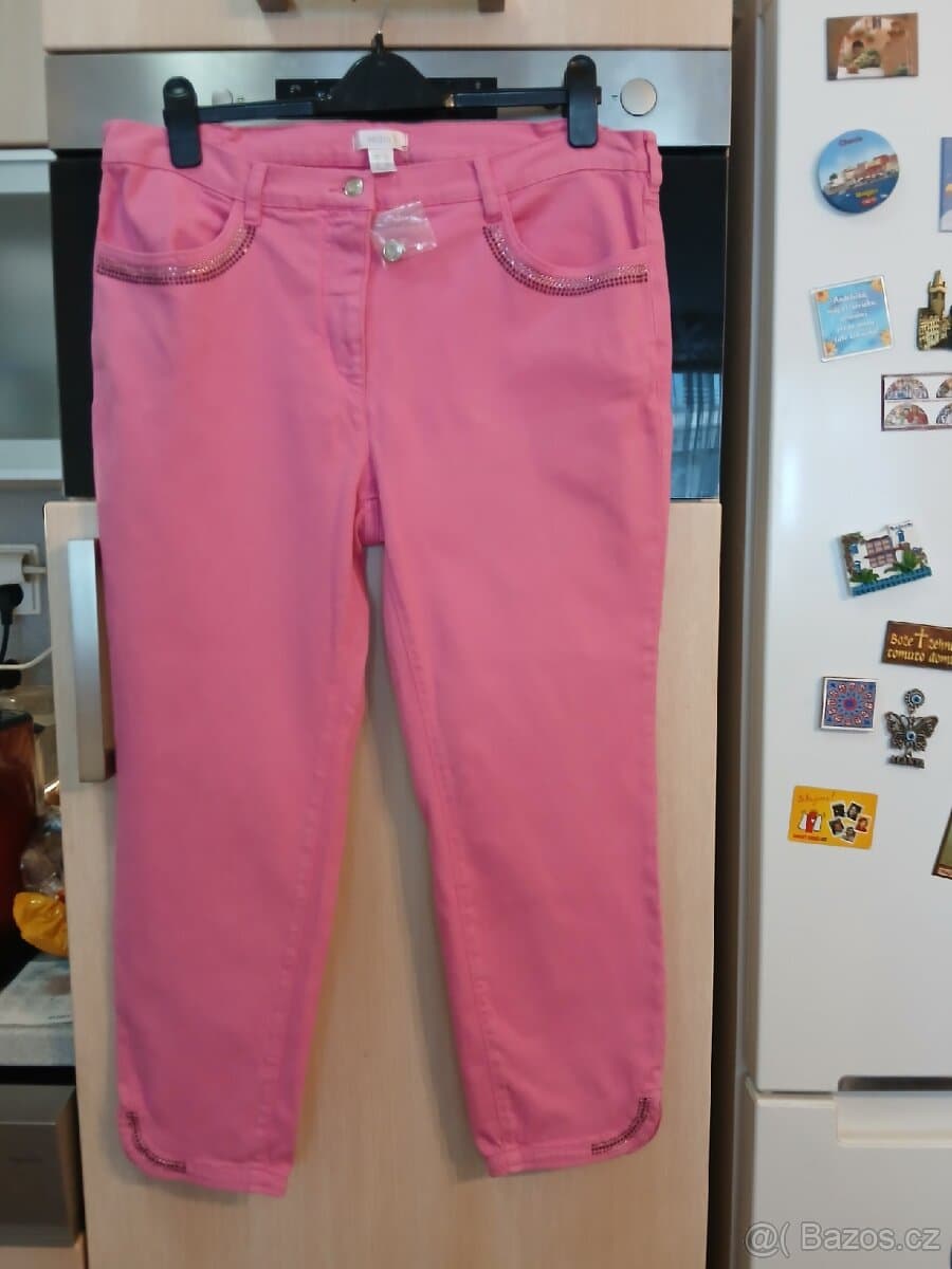 Bavlněné capri dziny,nenošené vel 23 cm.