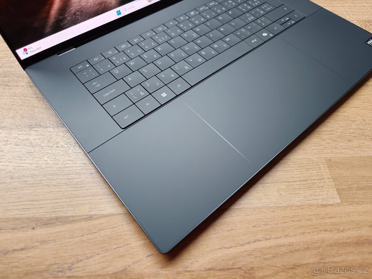 DELL XPS 16| Ultra X7 358H | 16'' OLED | Dotyk | 32GB