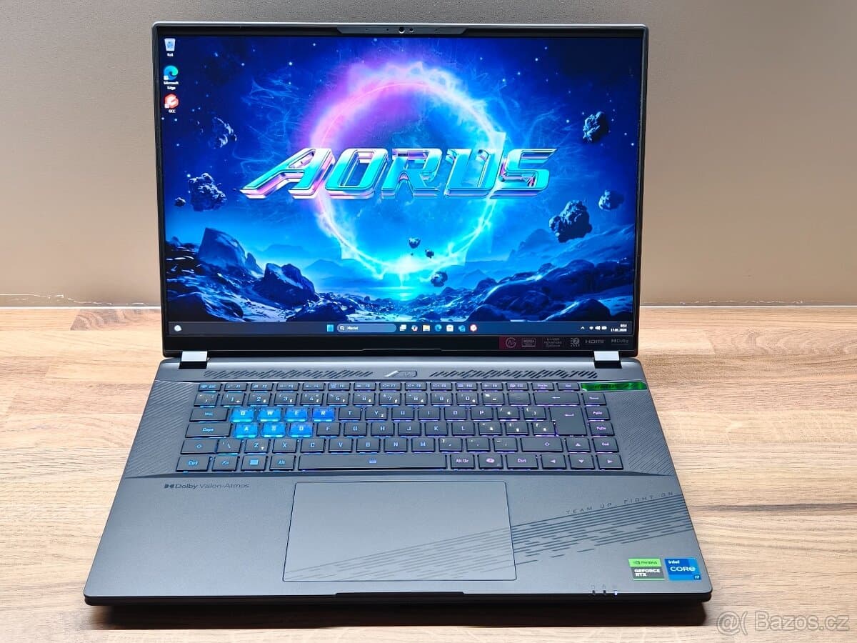 2K 165HZ_GIGABYTE AORUS 16X_i7-14650HX_16GB_RTX 4070 8GB
