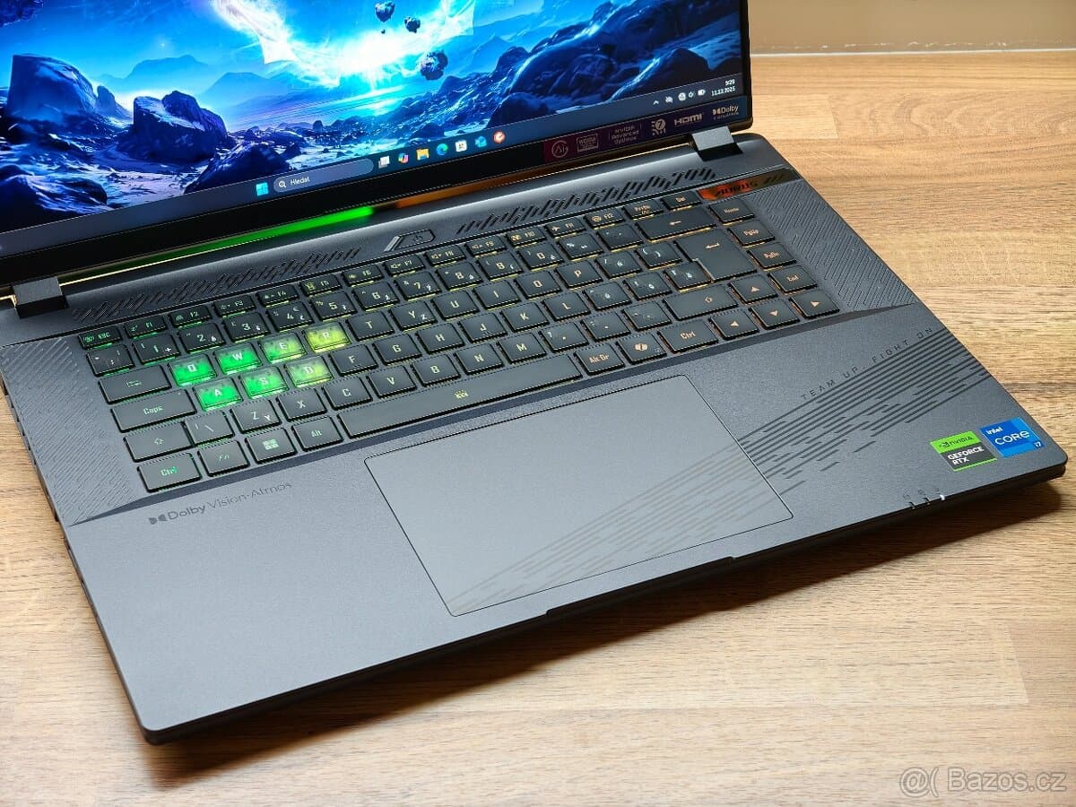 2K 165HZ_GIGABYTE AORUS 16X_i7-14650HX_16GB_RTX 4070 8GB