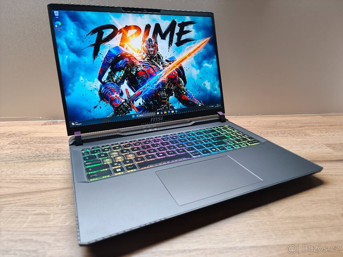 240HZ_MSI VECTOR 16 HX AI_U7-255HX_32GB_1TB_RTX 5070 Ti 12GB