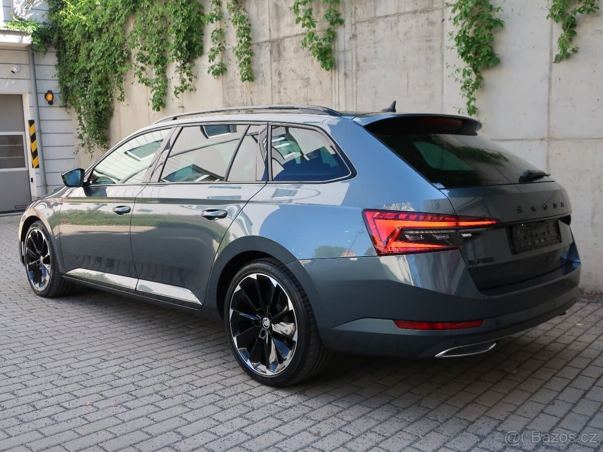 SUPERB SPORTLINE/2.0TDI-110KW/DSG/VIRTUAL/MATRIX/FACELIFT/19