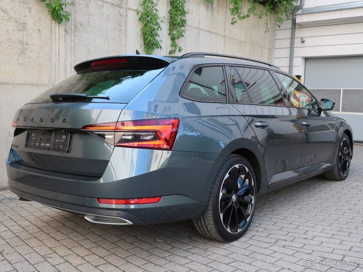 SUPERB SPORTLINE/2.0TDI-110KW/DSG/VIRTUAL/MATRIX/FACELIFT/19