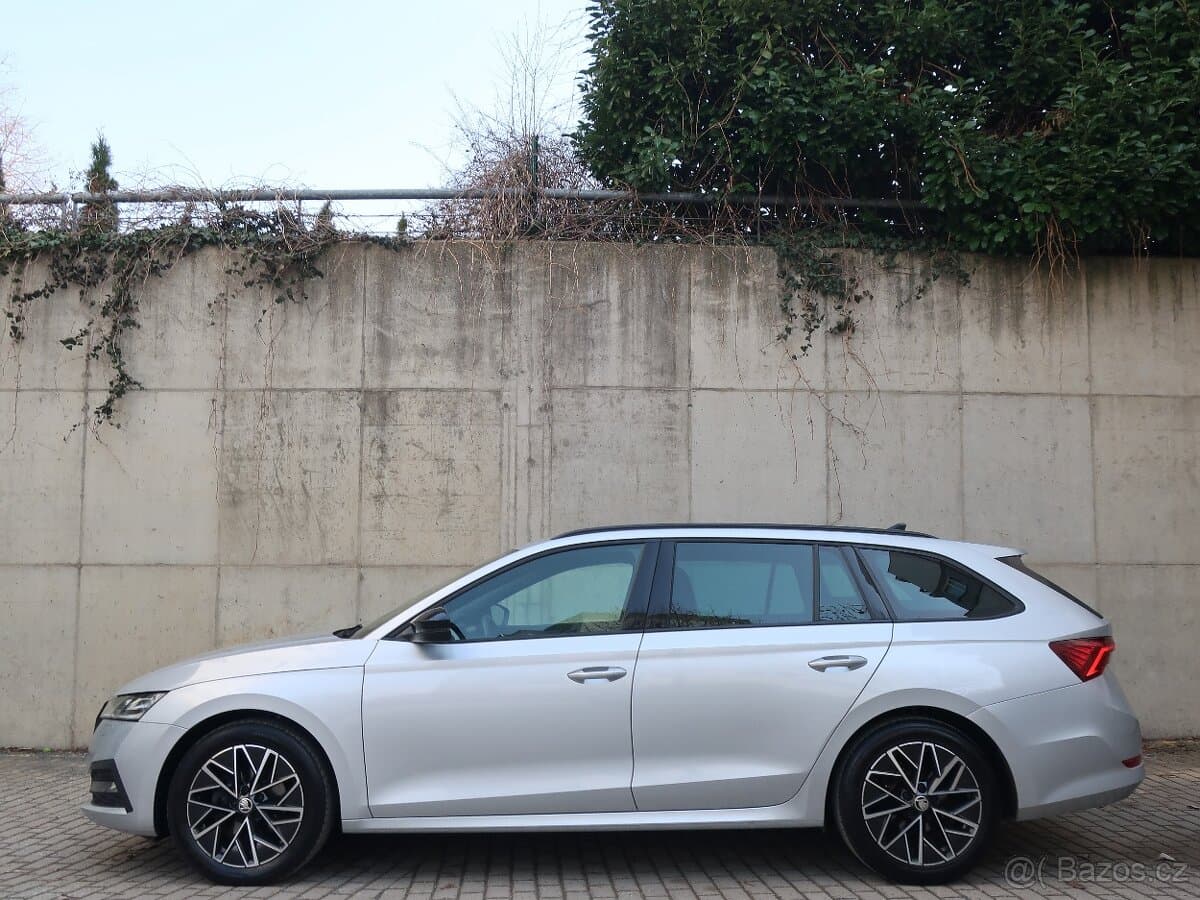 OCTAVIA 4 SPORT/2.0Tdi-110kw/r.2022/MATRIX/VIRTUAL/HEAD-UP