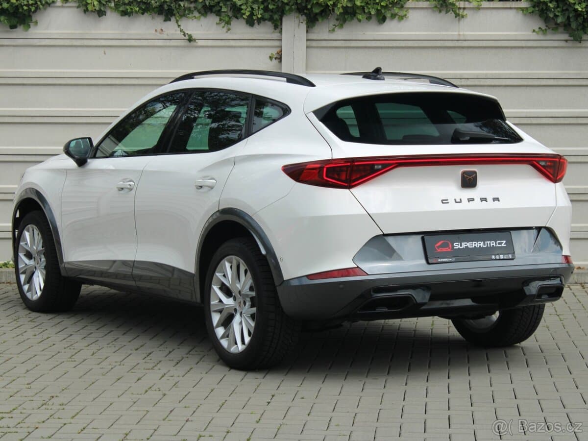 CUPRA FORMENTOR 1.5TSI DSG / ČR / 1. MAJ. / NEHAVAROVÁNO