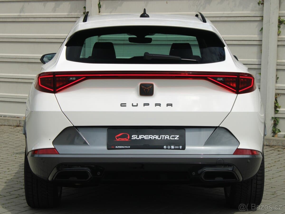 CUPRA FORMENTOR 1.5TSI DSG / ČR / 1. MAJ. / NEHAVAROVÁNO