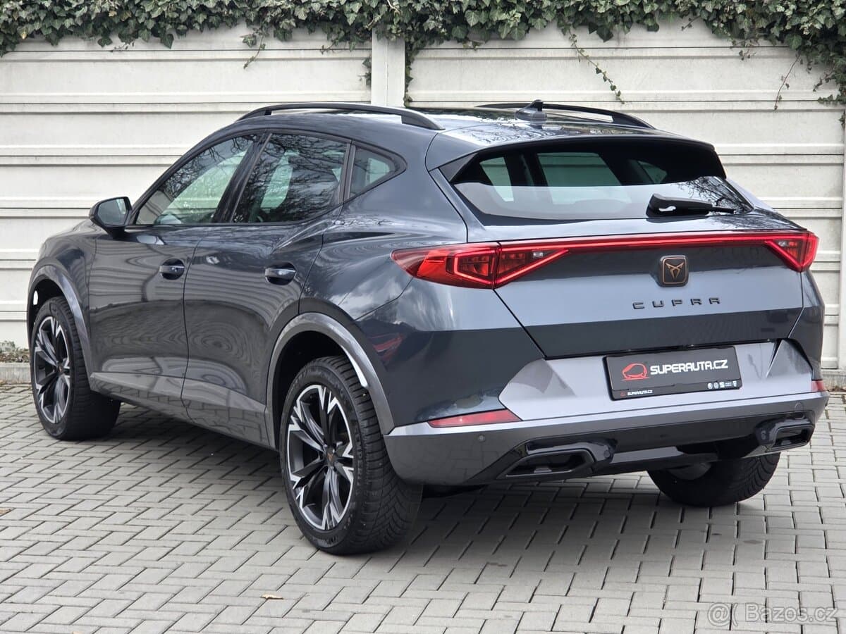Cupra Formentor 2.0TSI DSG 4x4 / koup. v ČR / Tovární záruka