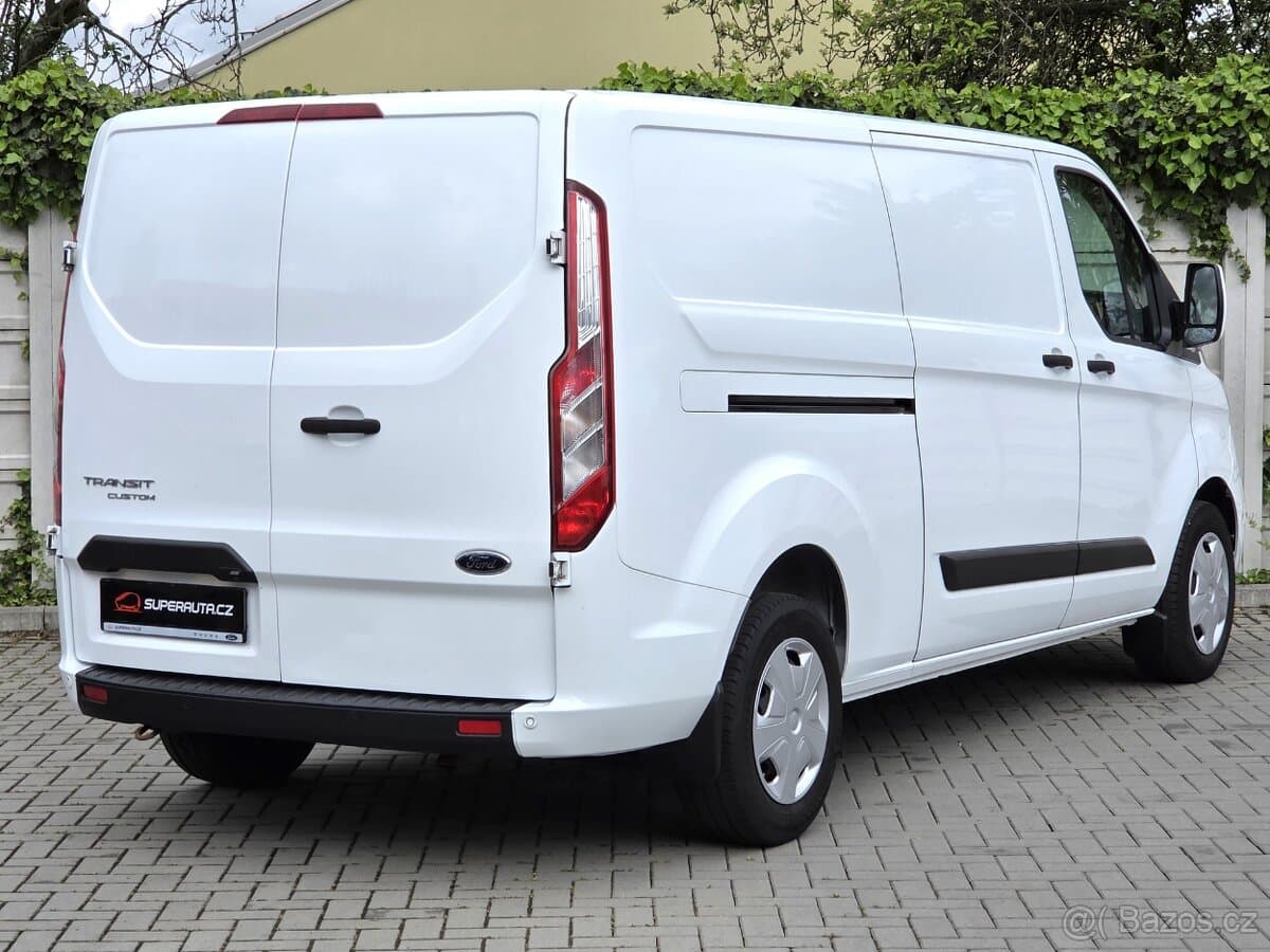 Ford Transit Custom 2.0 EcoBlue 125kW AUT L2H1 2x šoupačky