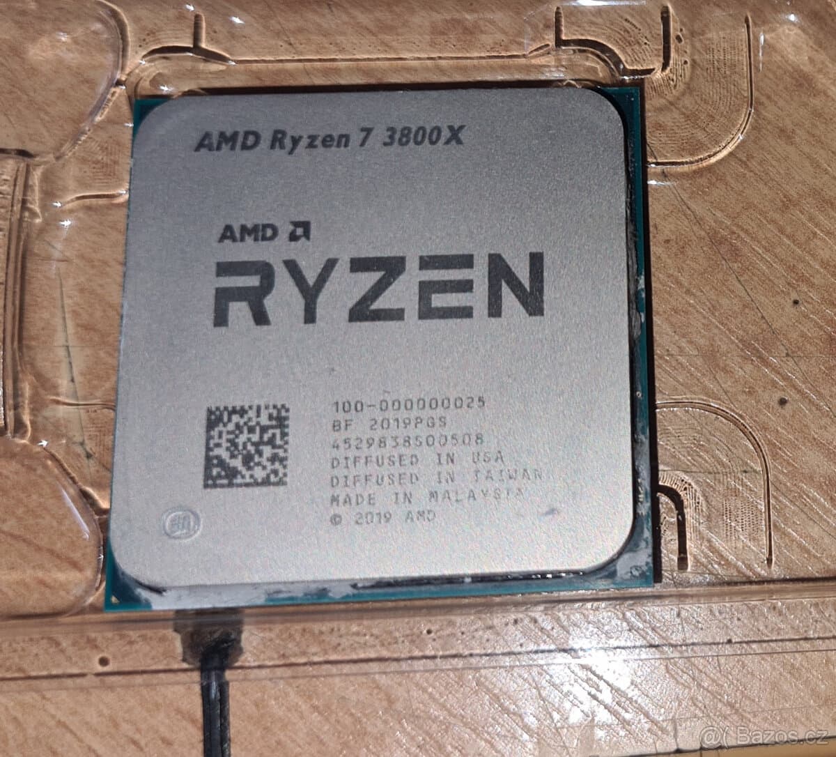 Prodám procesor AMD Ryzen 3800X