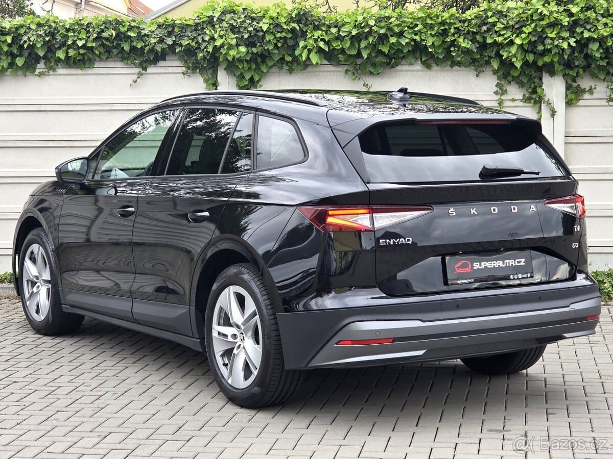 Škoda Enyaq 60 132kW/62kWh Clever+ SOH 92.3% / NEHAVAROVÁNO