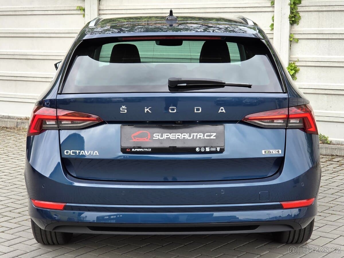 Škoda Octavia 1.5eTSi DSG Style Plus / Matrix / NEHAVAROVÁNO