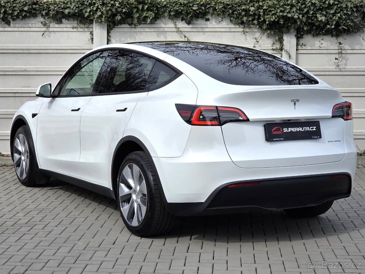 Tesla Model Y 4x4 Long Range / Berlín / SOH 93.1%