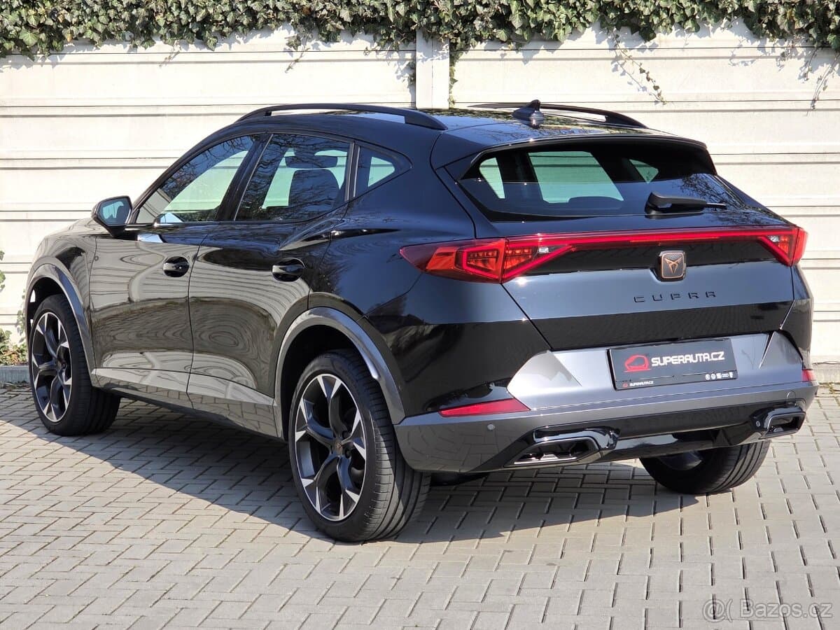 Cupra Formentor 2.0TSI DSG 4x4 / koup. v ČR / Tovární záruka