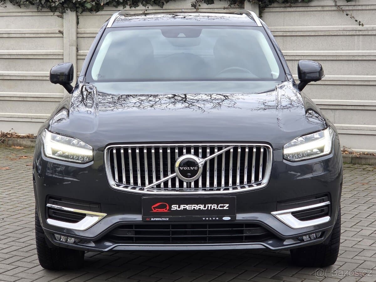 Volvo XC90 B5 Inscription / koupeno v ČR / Tažné zařízení