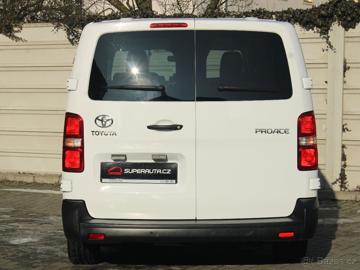 Toyota ProAce 2,0 D-4D 9 míst L2 Tov.Záruka ČR 1.majitel