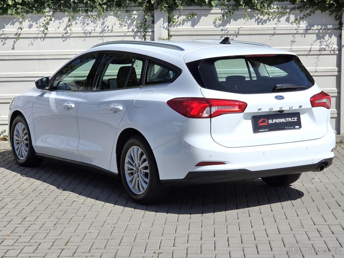 Ford Focus 1.5 EcoBlue Titanium A/T / Koupeno v ČR / DPH