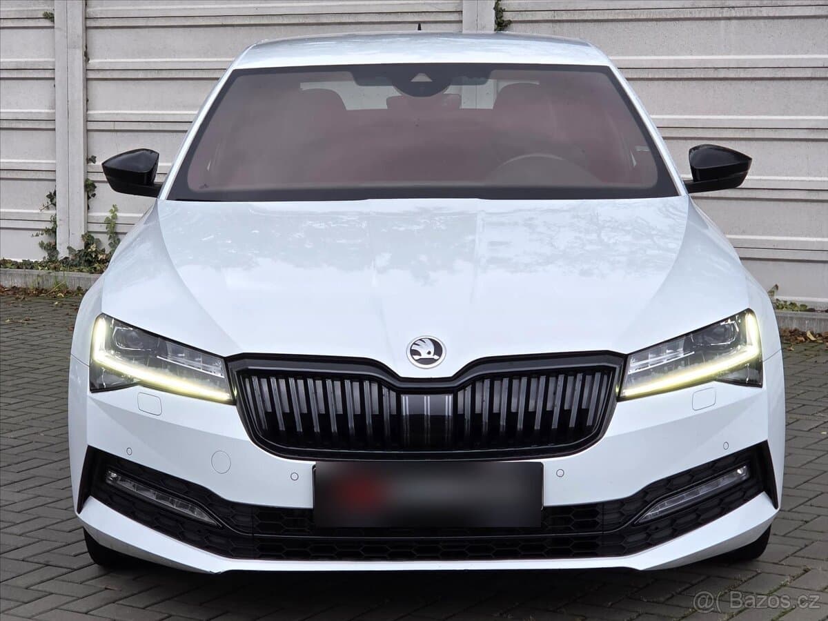 Škoda Superb 1,5 TSi DSG Sportline ČR 2.maj 16V 7DSG